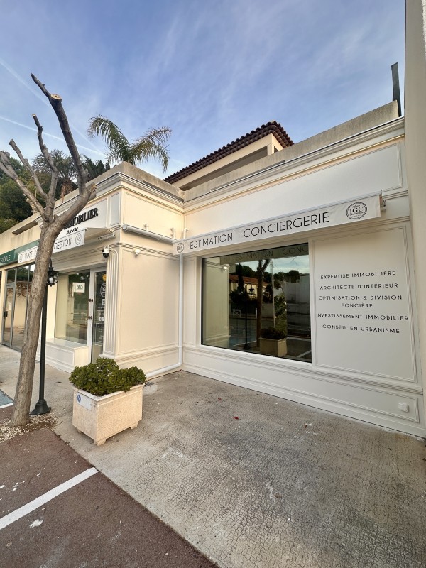 fabrication d’une devanture de magasin 